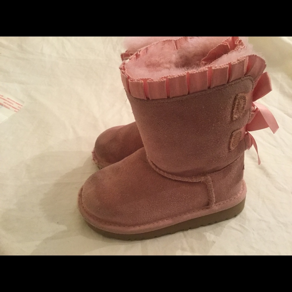 Ugg boots 1013278T kids pink size 8